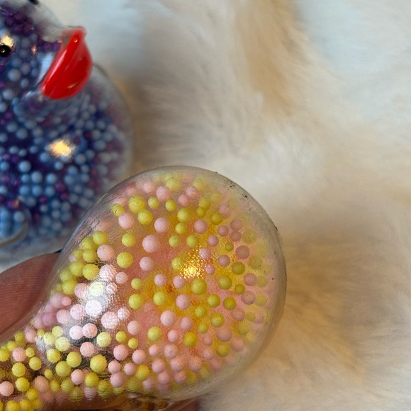 Colorful Squishy Duck Set - Picture 6 of 8